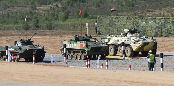 ZBD03步兵戰(zhàn)車亮相“空降排”，92A輪式裝甲車再戰(zhàn)“晴空”